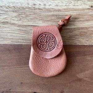 Small coin pouch